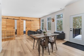 Interior - Le 4 sur le lac - Accès au lac/Boisée/BBQ (Wentworth)