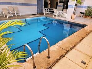 Outdoor pool - Varadão, Ipanema, a few meters from the beach. (Rio de Janeiro)