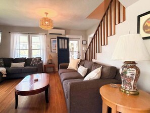 Unclassified image, 5 of 39, button - Unwind at Parkside Downtown (Coeur d'Alene)