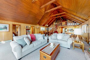 TV, fireplace, offices