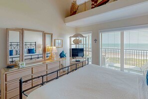 2 bedrooms, iron/ironing board, Internet, bed sheets - Waterfront condo w stunning beach views, pool, and tennis court - beach access (South Padre Island)