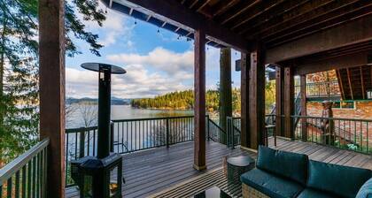 6BR Waterfront | Hot Tub, Boat Slip, Sleeps 16