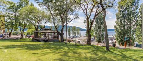 Enceinte de lâhĂ©bergement