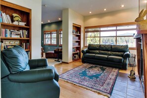 TV, fireplace, DVD player, offices - Lake House w/ Private Dock & Decks, 4BR/3BA (Hayden)