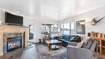 TV, fireplace, DVD player, offices