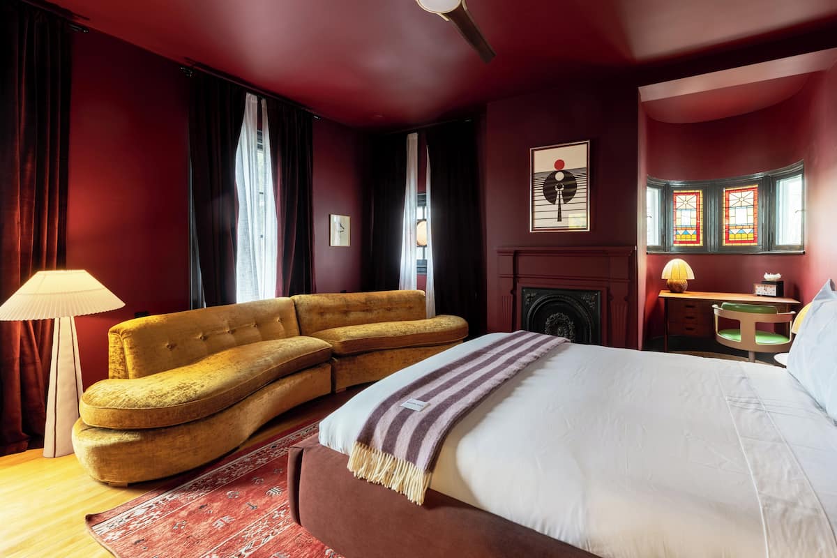 Single Room | Free WiFi