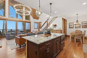 Interior - Eagle's Nest with VIEWS! Fire Pit, Hot Tub Luxury! (Banner Elk)