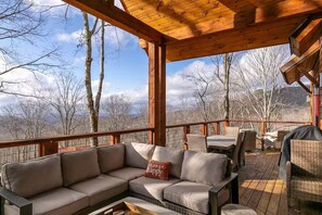 Outdoor dining - Eagle's Nest with VIEWS! Fire Pit, Hot Tub Luxury! (Banner Elk)