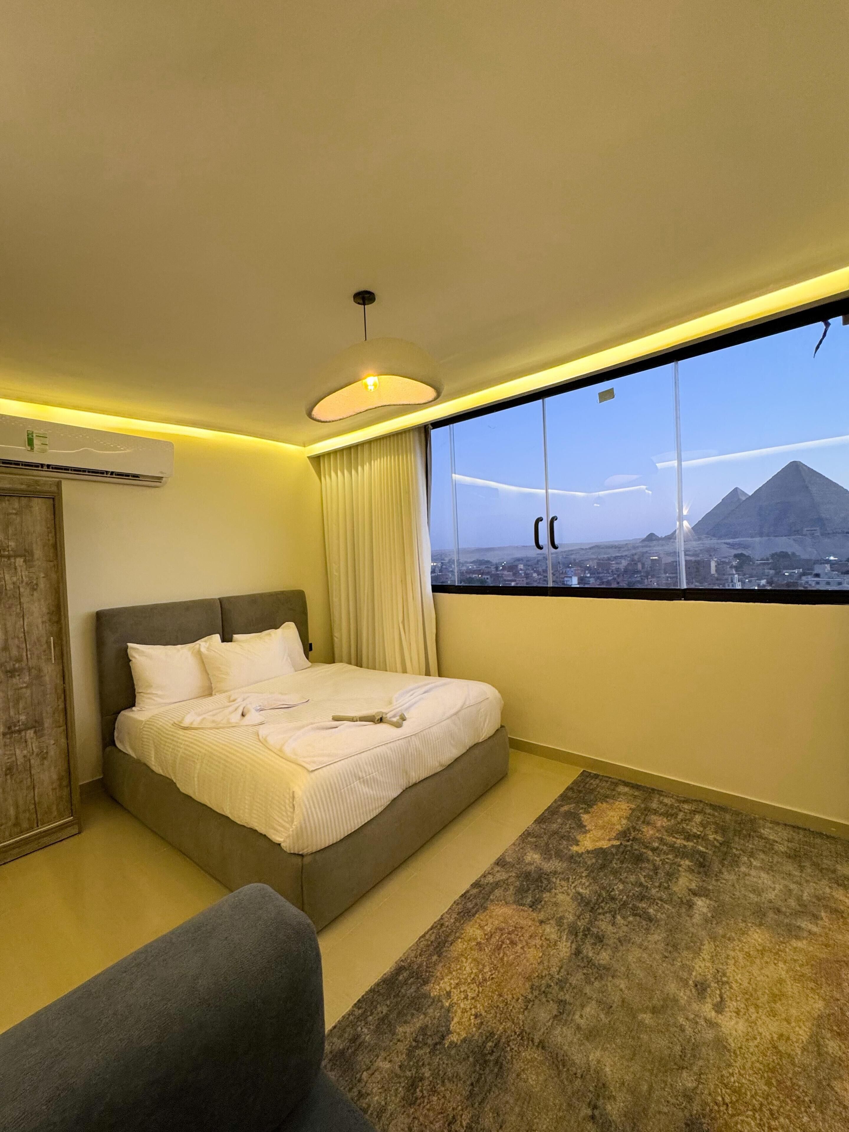 Fer et planche à repasser, accès Internet, draps fournis