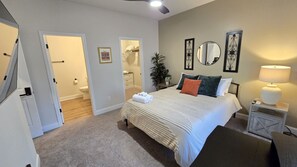 Unclassified image, 4 of 29, button - Stylish | Pvt Baths | Minutes to Dining & Shopping (Anderson)