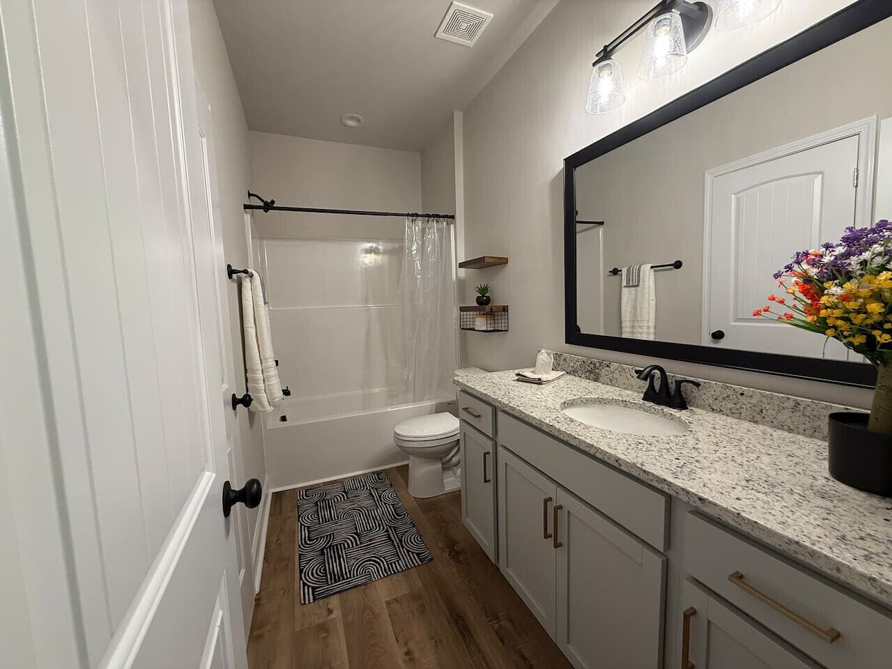 Hair dryer, towels