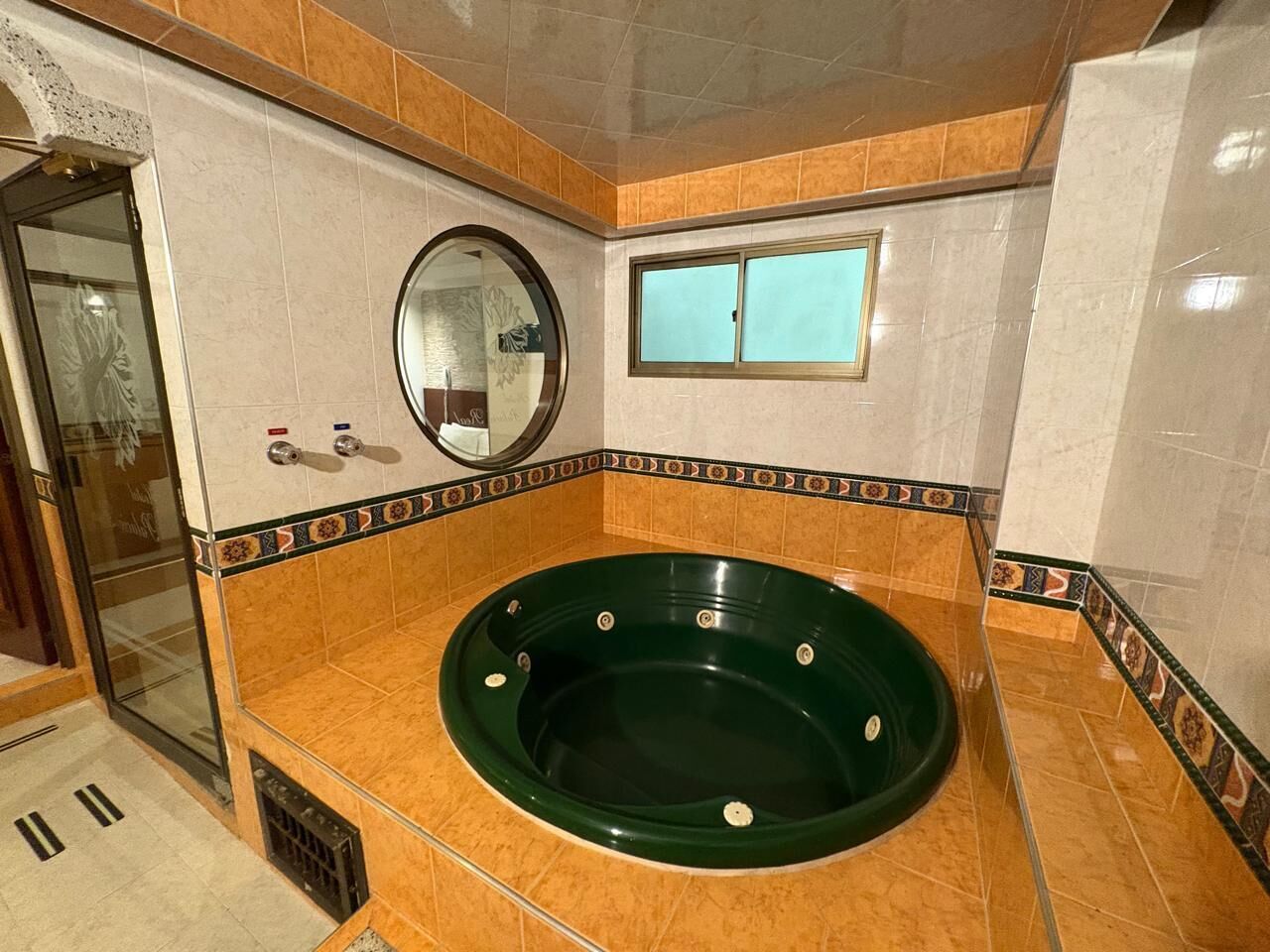 Quarto standard, banheira (Jacuzzi) | Parte interna