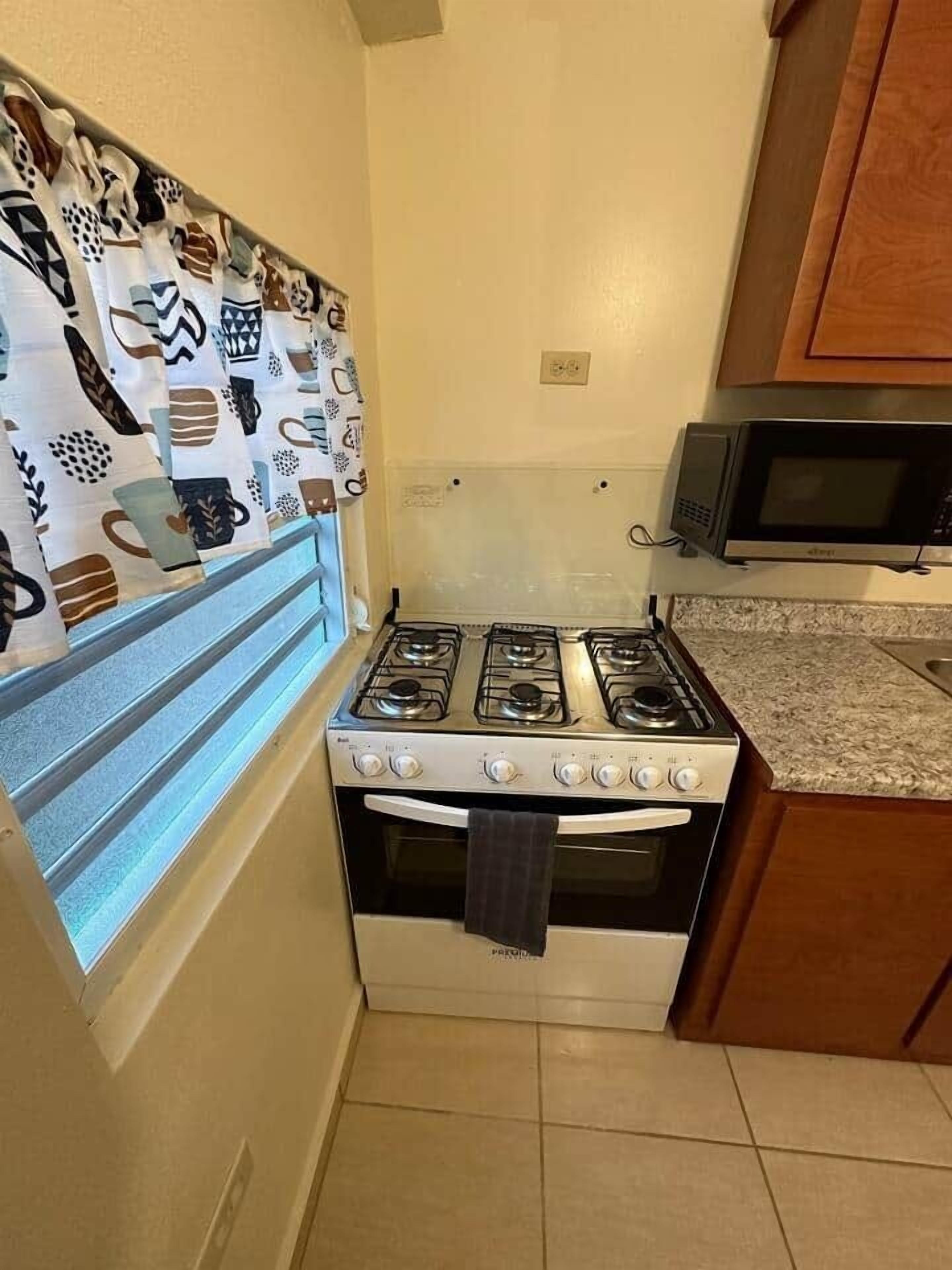 Fridge, microwave, stovetop, toaster