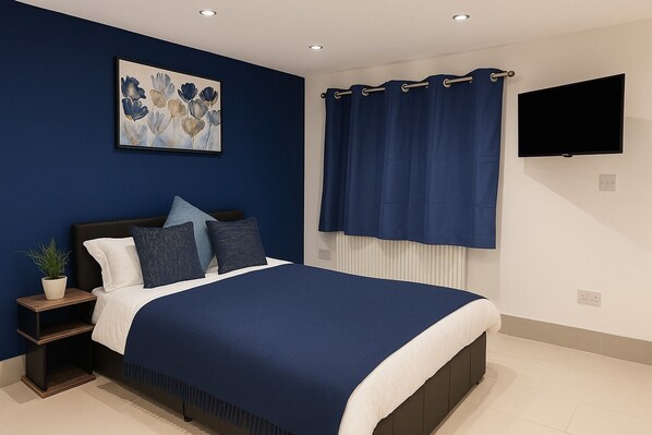 Ferros/tábuas de passar roupa, Wi-Fi, roupa de cama