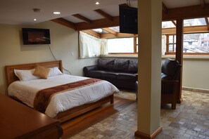 Internet, bed sheets - Cozy Stay + Secret Letter in Central Cuenca (Cuenca)