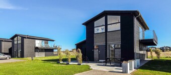 Amazing home in Frederikshavn with house sea view