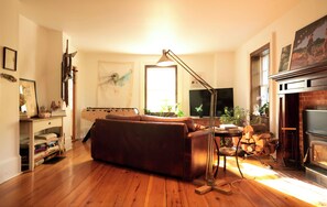 Living area - Magnificent ancestral home 1860 Brome Missisquoi region Large reception capacity (Cowansville)