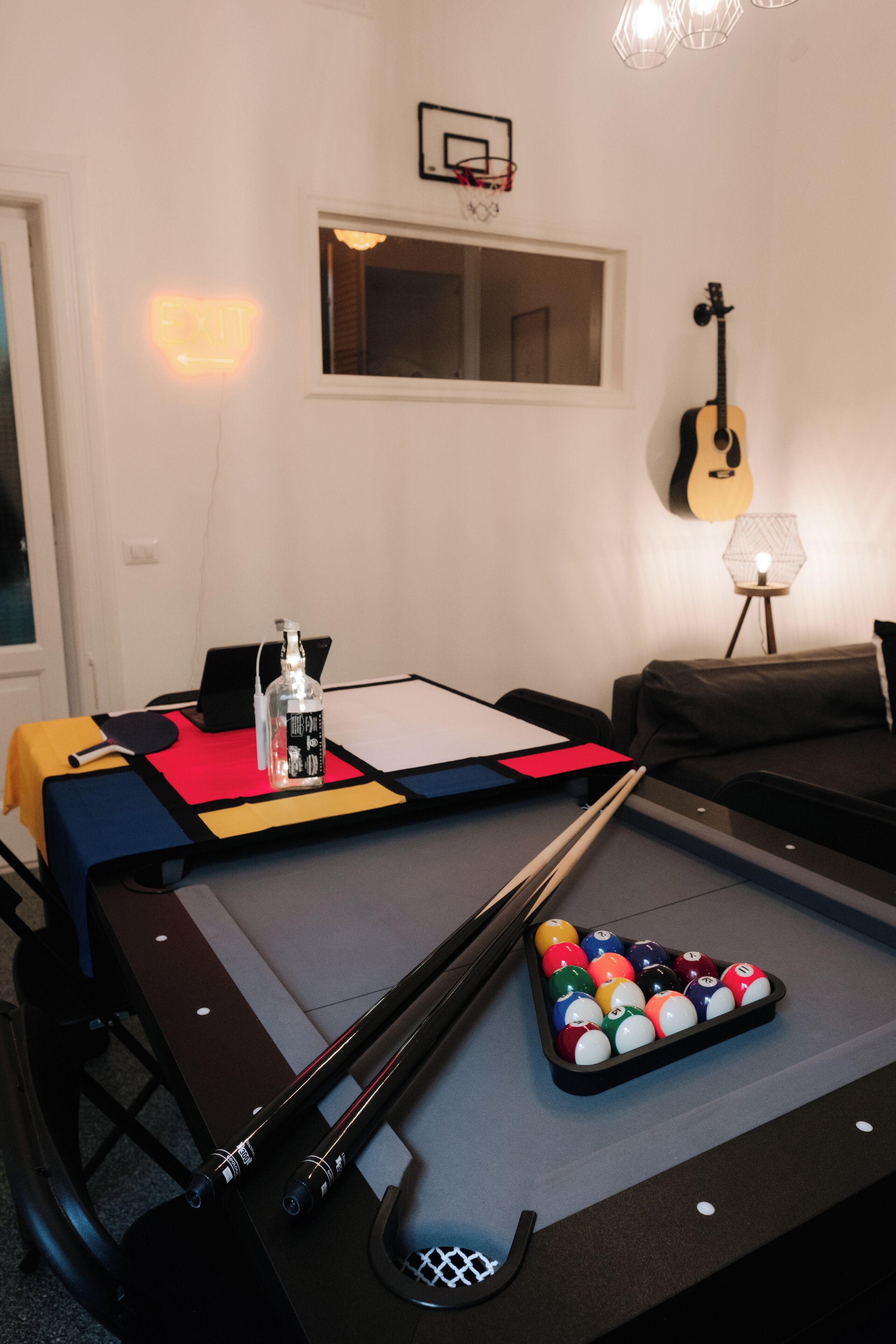 Spielezimmer