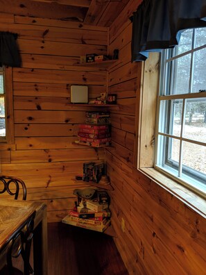 Games room - -Northwoods Hideaway- A fabulous 5-bedroom cabin in charming Grayling (Grayling)
