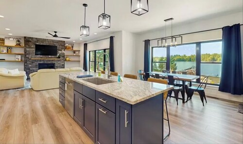 5 BD | Endless Memories | Sandy Shores