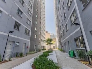 Property grounds - Apartment in São Paulo, very well located, with pool, gym, and full amenities. (São Paulo)