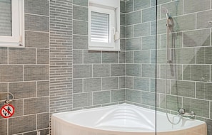 Shower, hair dryer - Stunning apartment in Vir with WiFi (Vir)