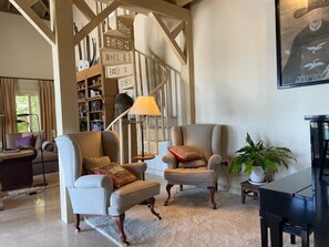 TV, fireplace - 48. Luxury Eco Villa with Pool, Jacuzzi & Daily Breakfast – Benalup (Benalup-casas viejas)