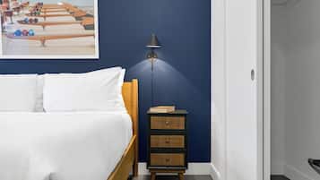 Elite Apartment | Desk, laptop workspace, blackout curtains, soundproofing