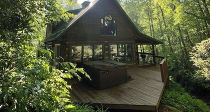 Private Mountain Retreat w/ Hot Tub and Fire Pit