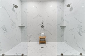 House, Multiple Beds (The Tempest) | Bathroom - The Tempest (Panama City Beach)