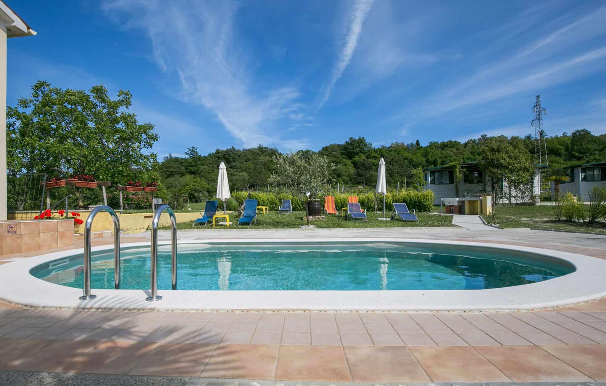 Et oppvarmet basseng