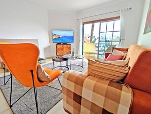 TV - São Rafael Beach Luxury Condo by Be Cherish (Albufeira)
