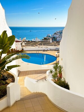 Pool - Cerro Branco 601 by BeCherish (Albufeira)