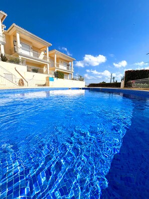 Pool - Albufeira Sea View Family Villa with Pool near Balaia Golf (Albufeira)