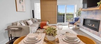 LUXE Lakeside Suite-Pool Table/ Pickle Ball/Tennis