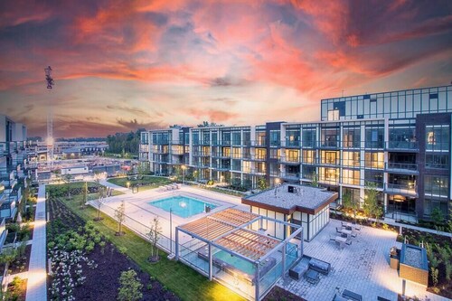 Upscale Spa Getaway w/ Private Sauna