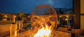 Luxury Beach Spa w/ Private Sauna!