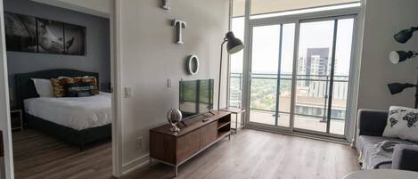 1 bedroom, iron/ironing board, Internet