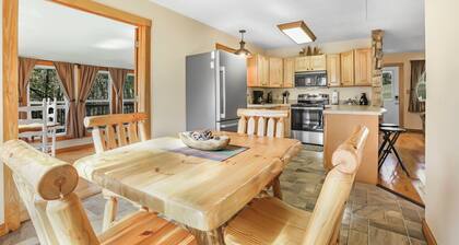 Find Your Perfect Escape at Red Oak Cabin