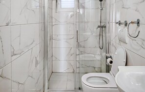 Shower, hair dryer - Stunning apartment in Vodice with WiFi (Vodice)
