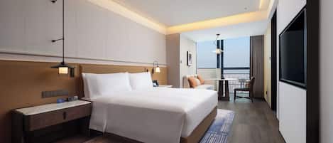 Room, 1 King Bed (Guest)