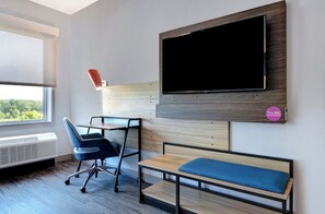 50-inch Smart TV with digital channels, Netflix, streaming services - Tru By Hilton Richmond Northwest (Richmond)