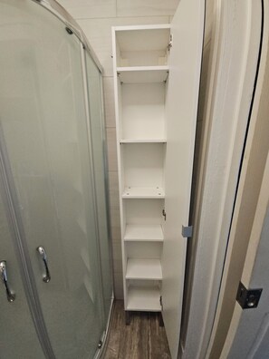 Interior - Unique Dallas Loft with Historic Charm and Modern Style (Dallas)