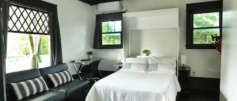 Strykjärn/strykbräda, internet och sängkläder