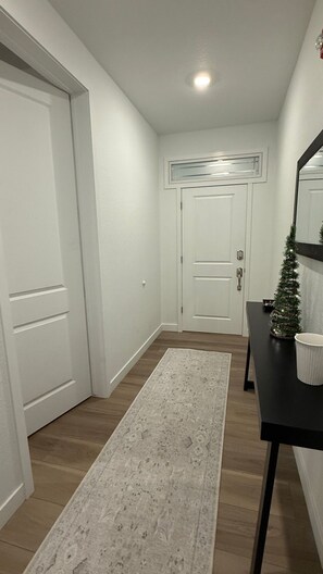 Interior - Comfortable & Private Apartment Near Boulder & Denver - Perfect for Longer Stays (Erie)