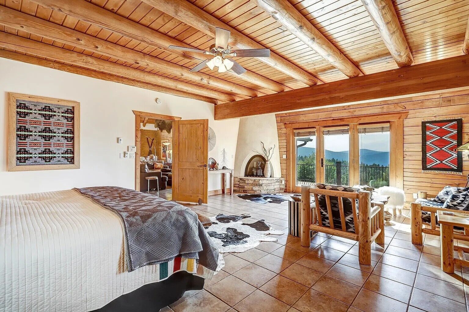 6 chambres, fer et planche à repasser, Wi-Fi gratuit, draps fournis