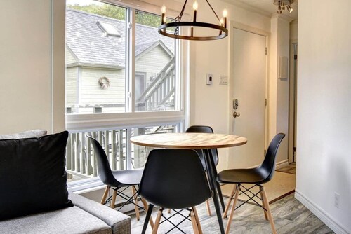 Mont Tremblant ~ La Cachette ~ Walk to the Hill & Village