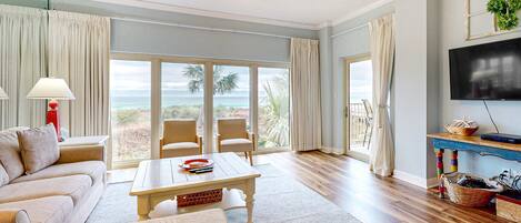 TV, DVD-spiller og kontorer