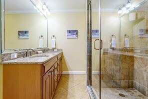 Shower - 2BR Gulf View Condo, Steps to Beach (Miramar Beach)