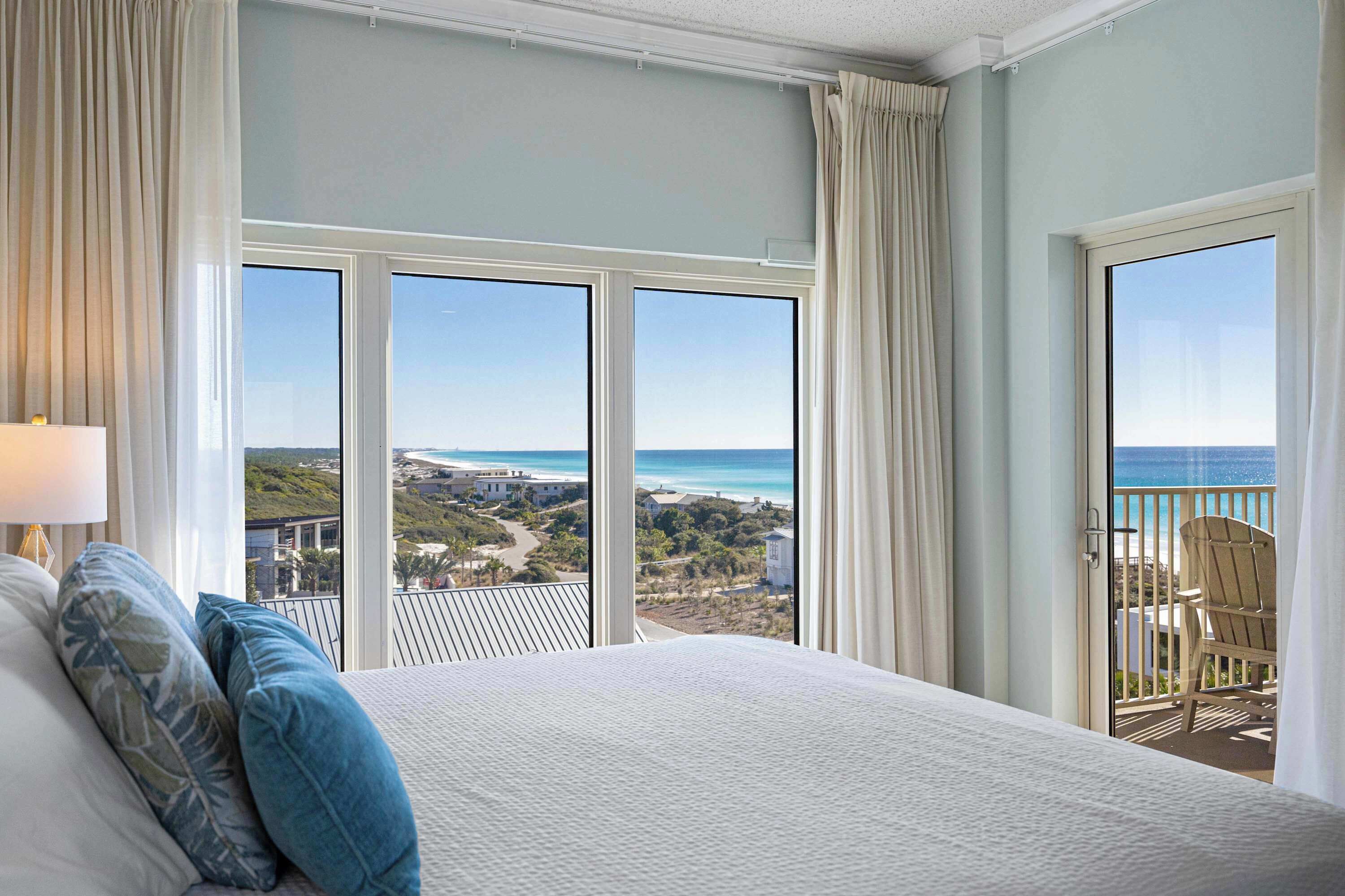 Iron/ironing board, WiFi